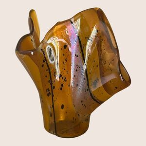 🏺 VTG FUSED GLASS TISSUE HAND BLOWN VASE AMBER BLACK IRIDESCENT 7" x 8"